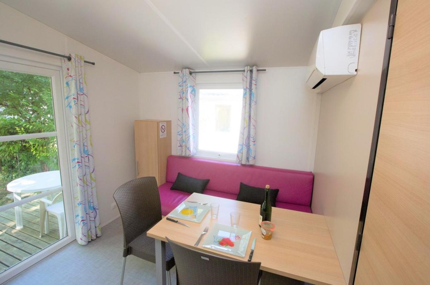 Camping Le Pre Des Moines Gouvieux Oda fotoğraf